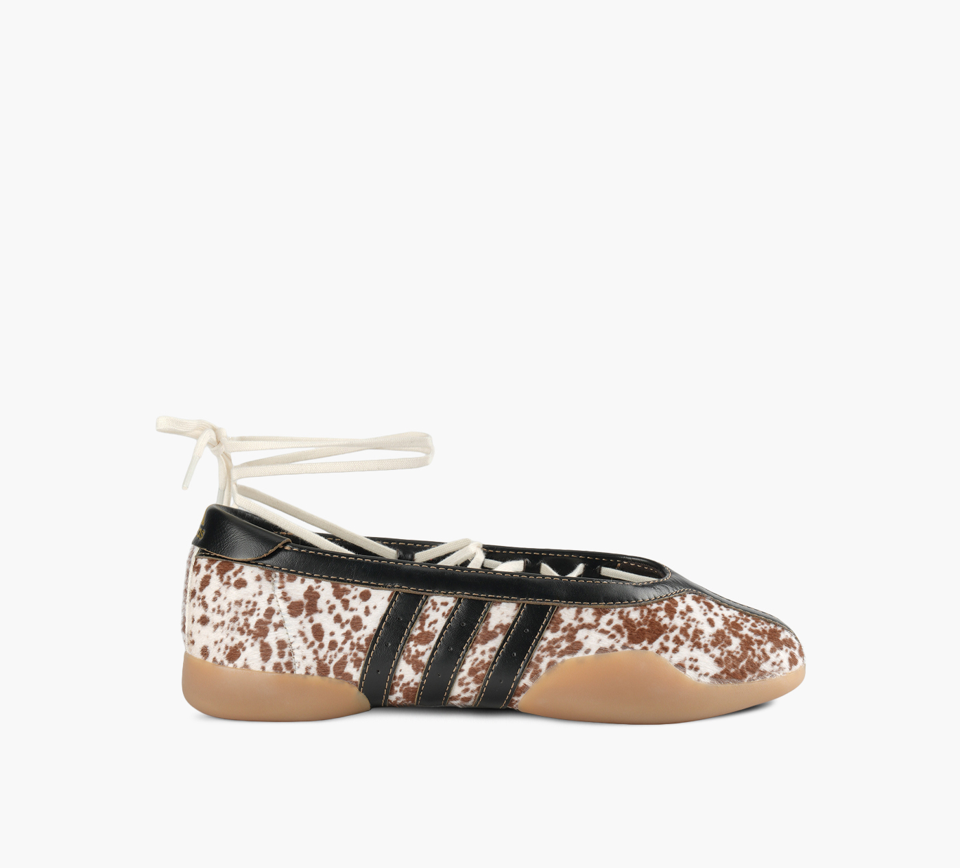 off white/dark brown/gum