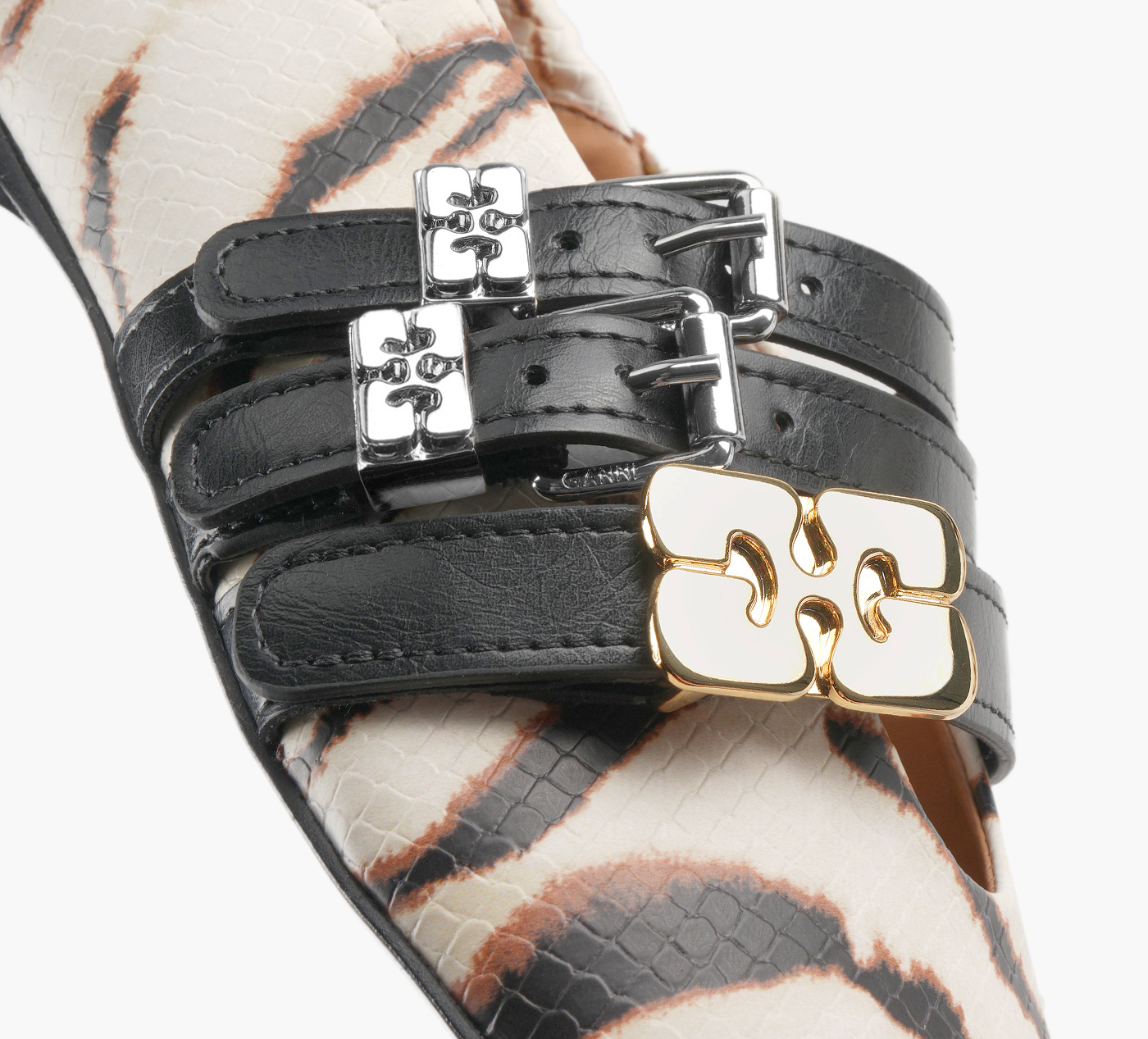 BALLERINE SUE TRIPLE