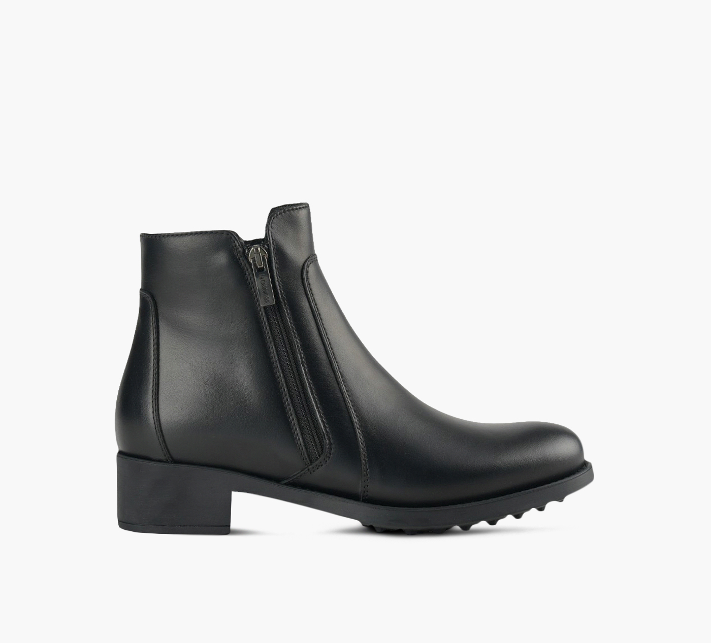 BLACK/LEATHER